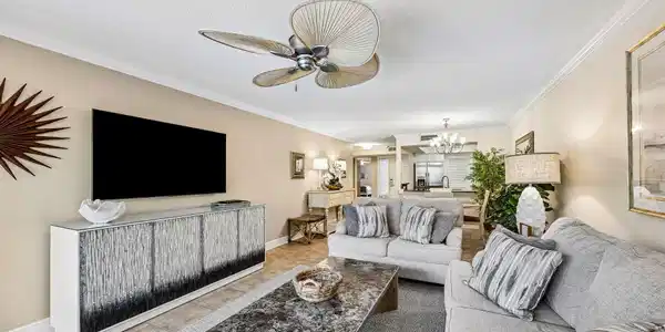 Image 2: 5-web-or-mls-13_2117 Beachwood Rd