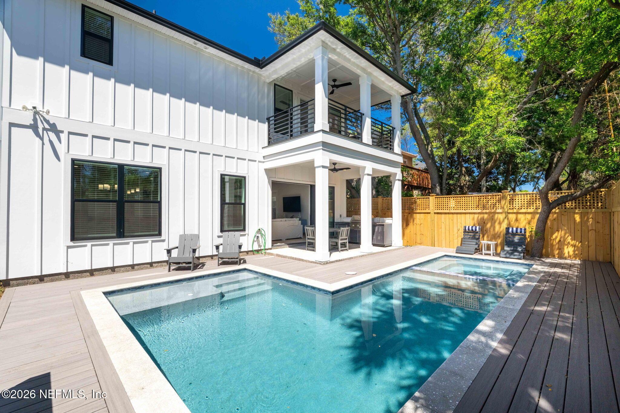 Image 3: ISO_592 6th Ave S_JB_FL _026