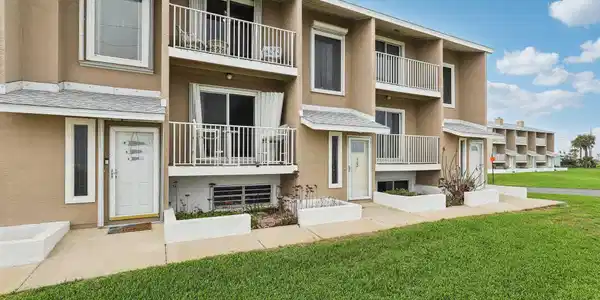 Image 3: 3-web-or-mls-Ocean Shore Blvd 402-S2503-