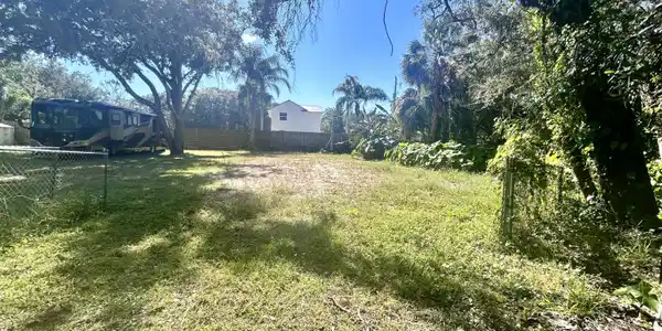413 C Street