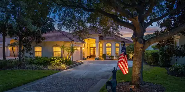 Image 3: 348 Fiddlers Point Drive