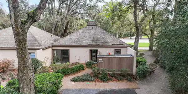 3301 SEA MARSH Road