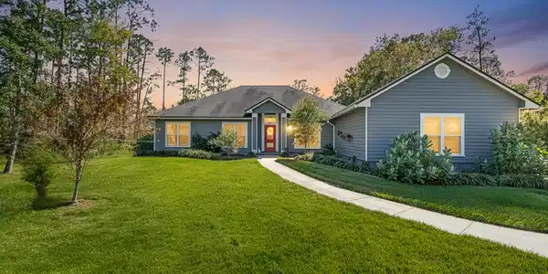 1250 GUM LEAF Road