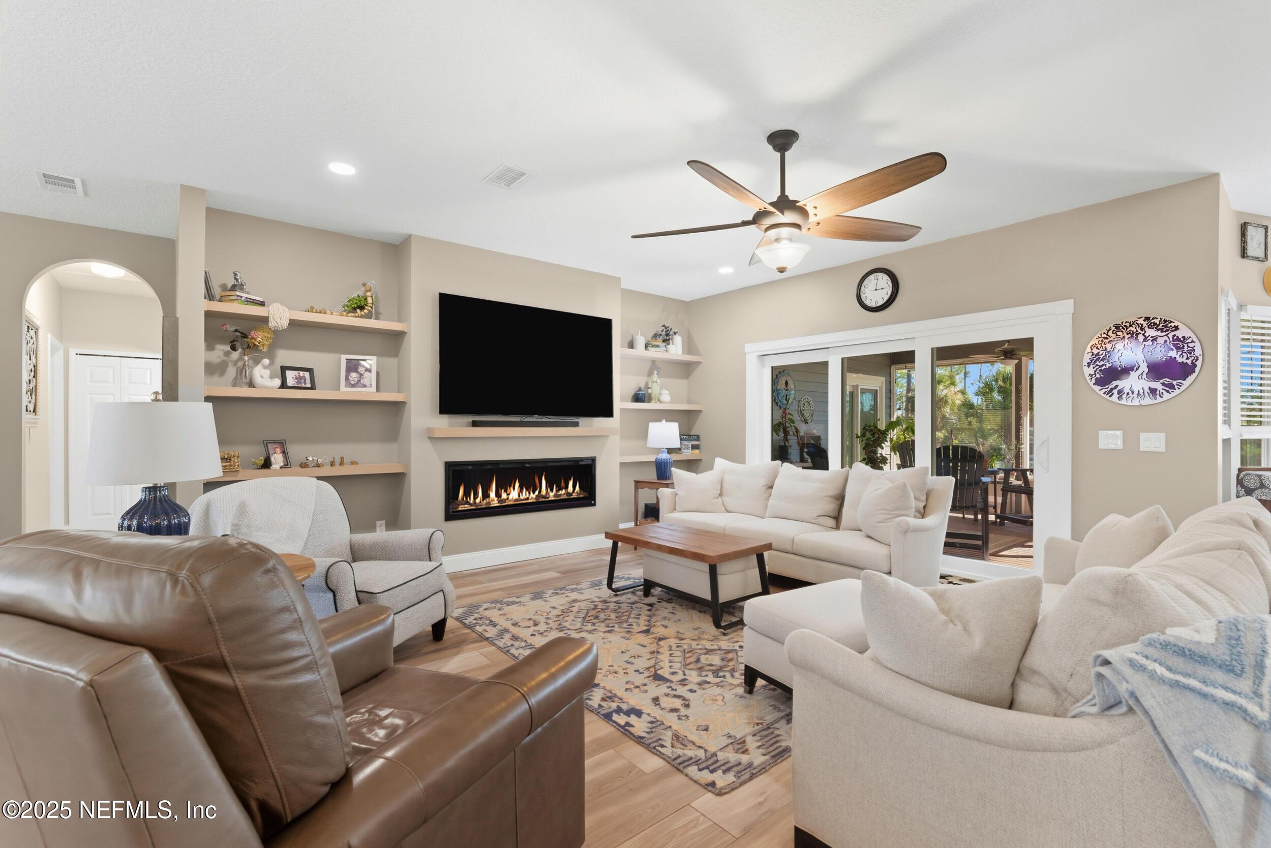 Image 2: homeprimemedia-10