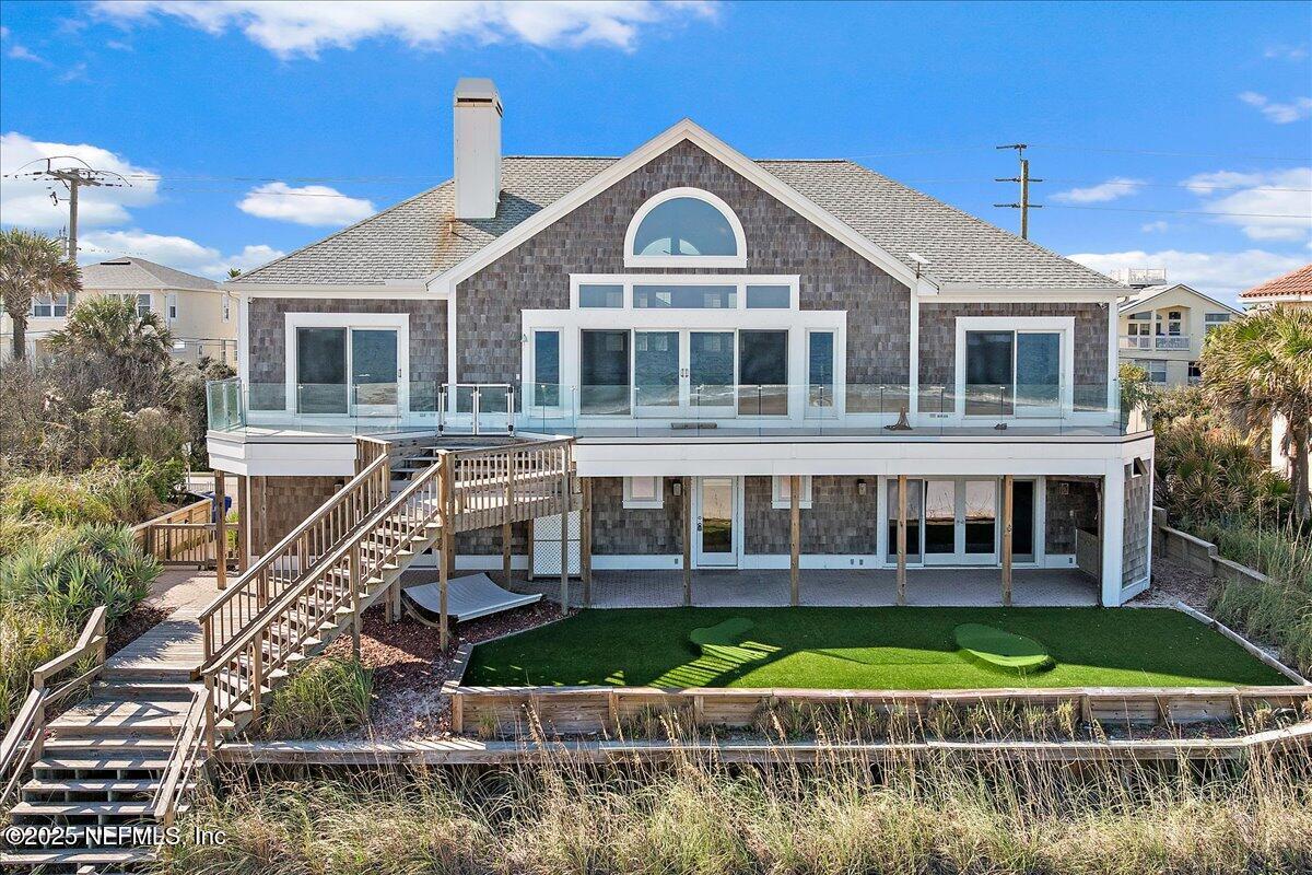 Image 4: 04-Aerial Back