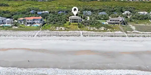 Image 4: Aerial from the beach
