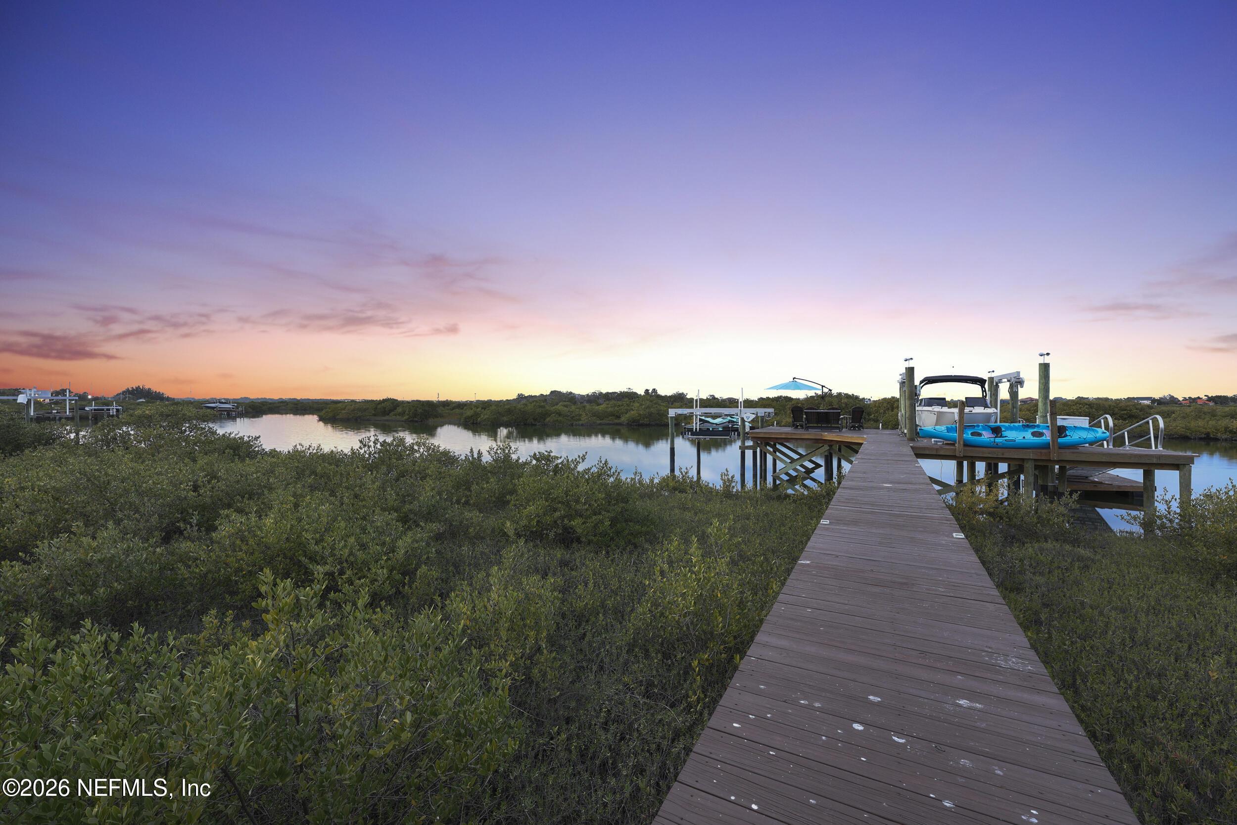 Image 4: 132_the real estateographers_518