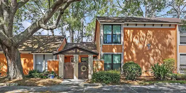 822 COQUINA BAY