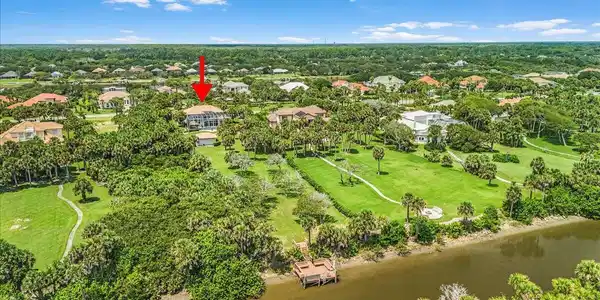 87 ISLAND ESTATES Parkway