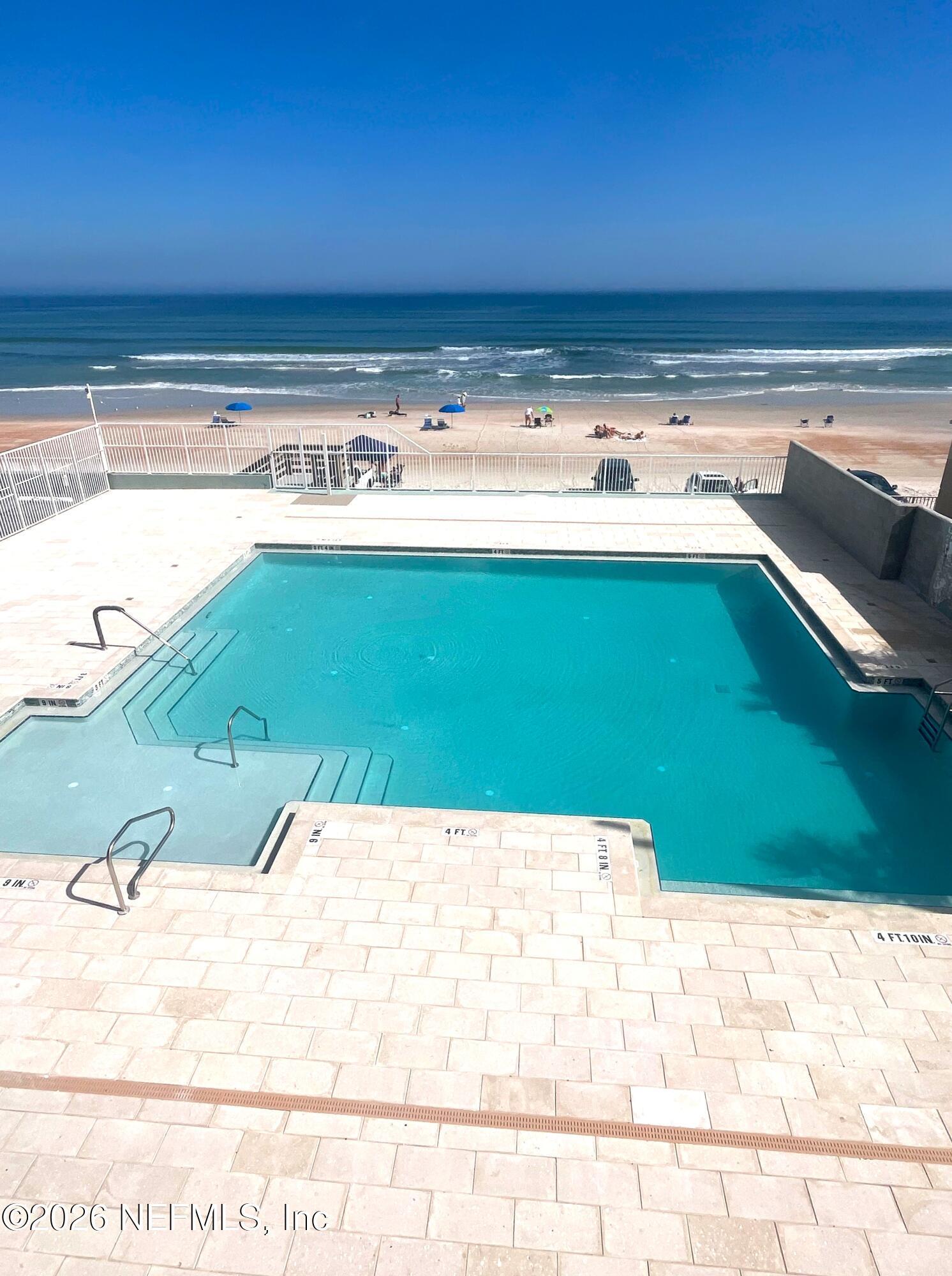 Image 3: Pool IMG_7385