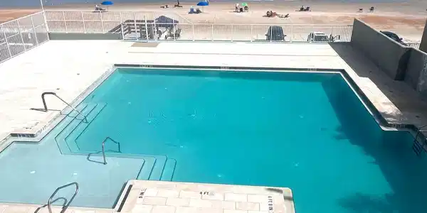 Image 3: Pool IMG_7385