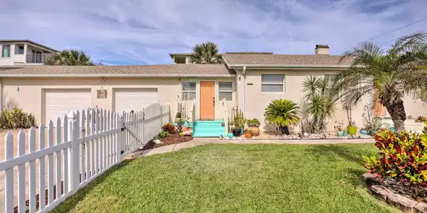 100 MEADOW Avenue