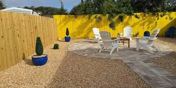 Image 2: Outside 2