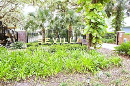 1810 SEVILLA Boulevard