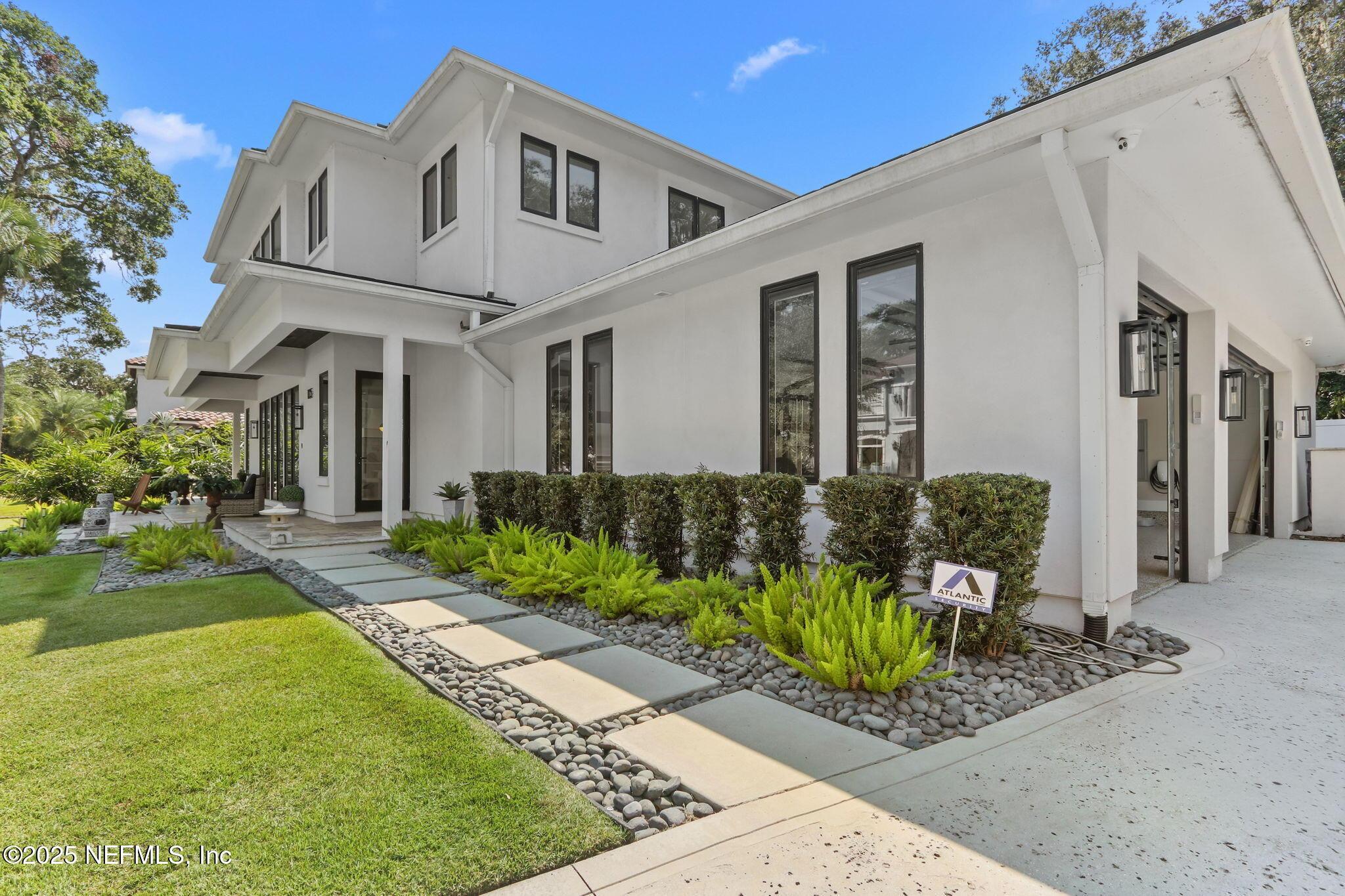 Image 3: Street View