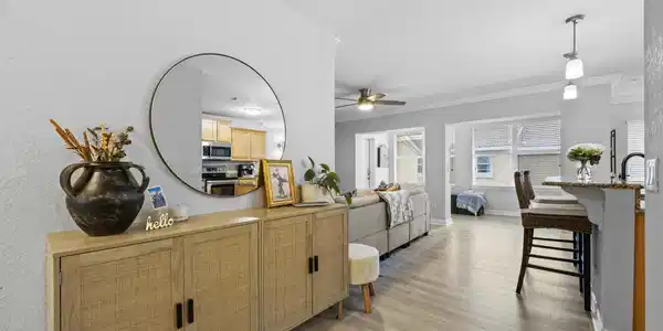 200 LAGUNA VILLAS Boulevard