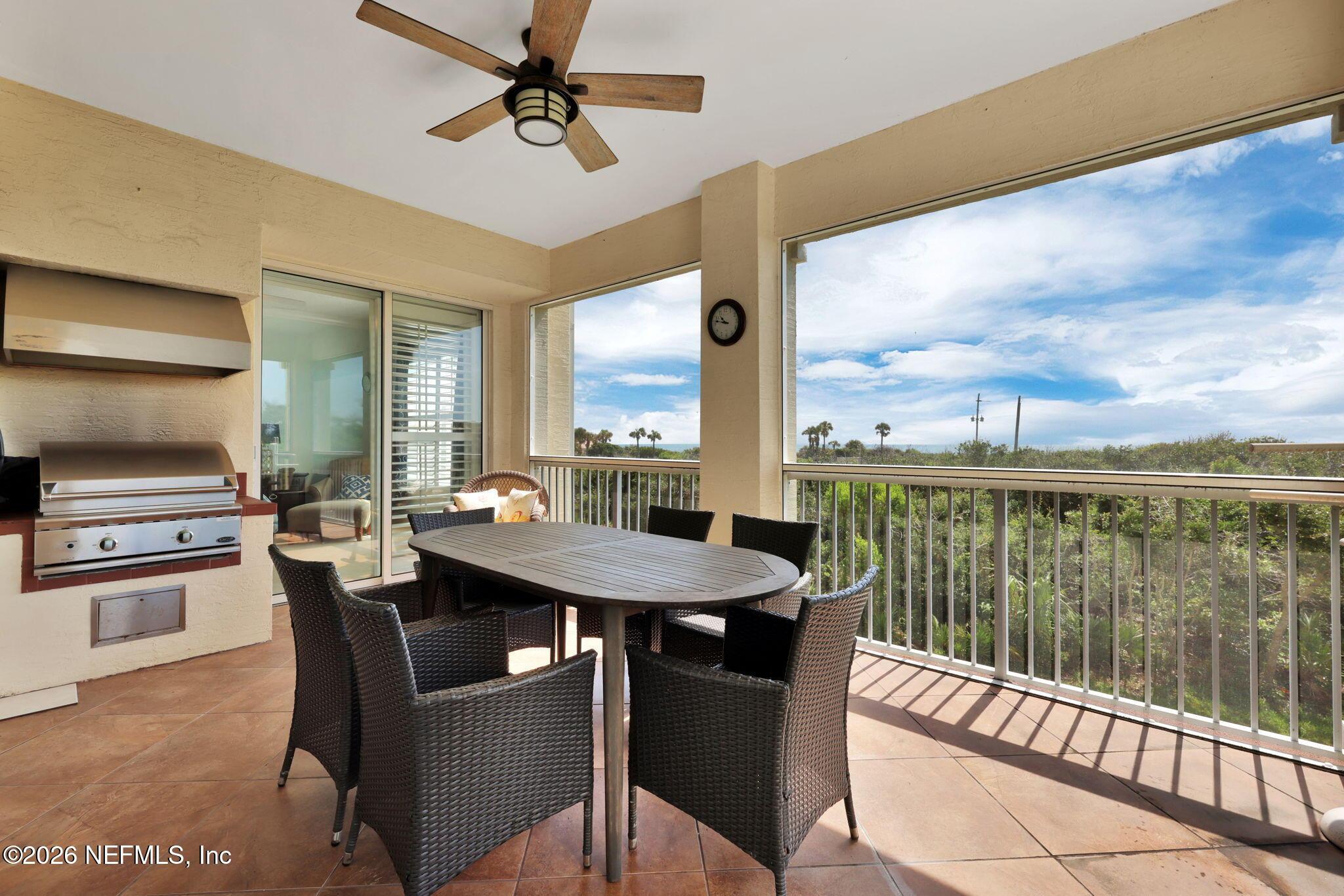 Image 3: 325 S Ocean Grande #203