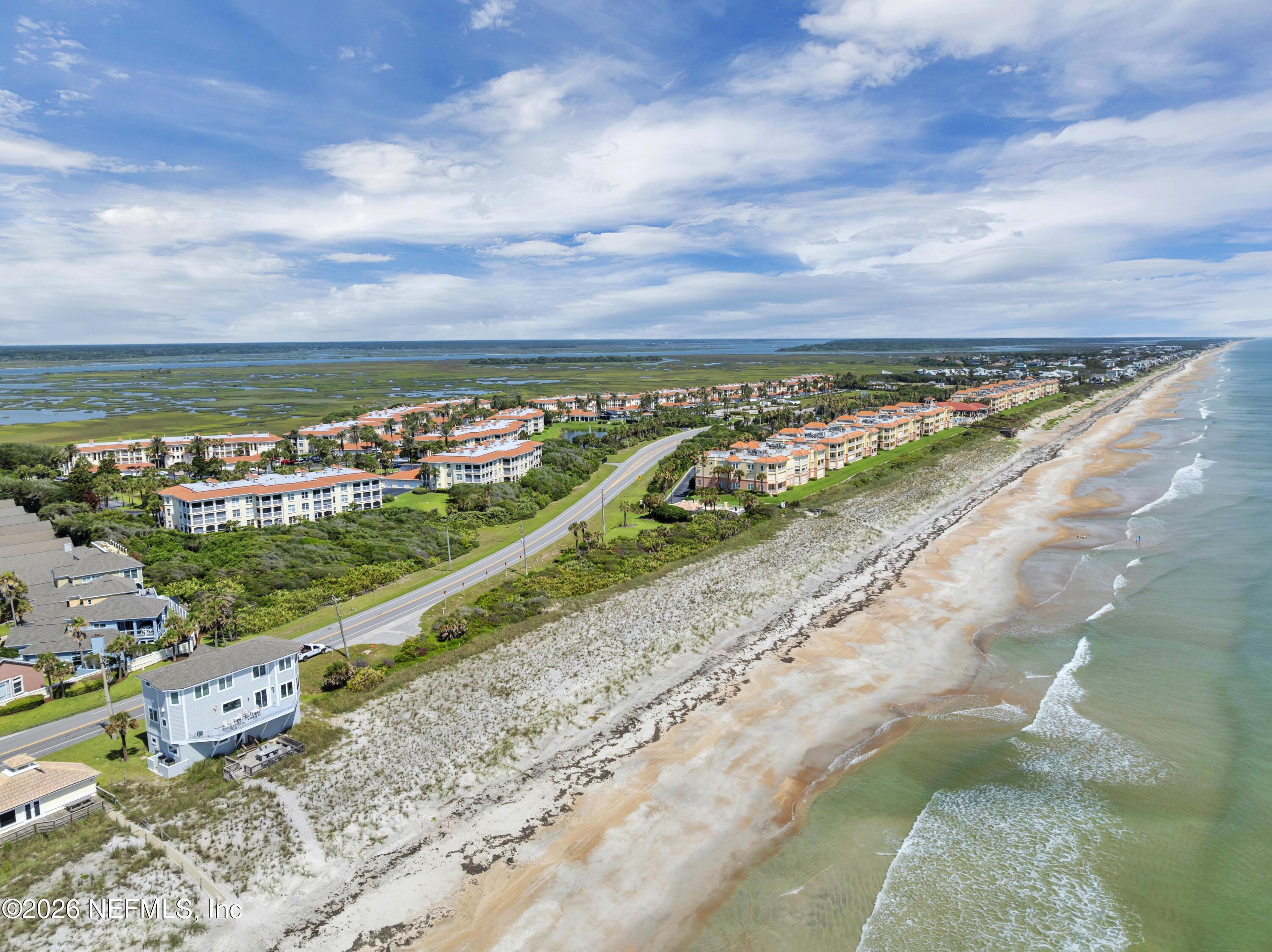 Image 4: 325 S Ocean Grande #203