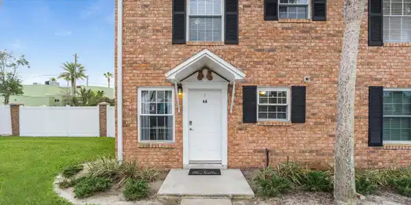 405 FLAGLER Boulevard