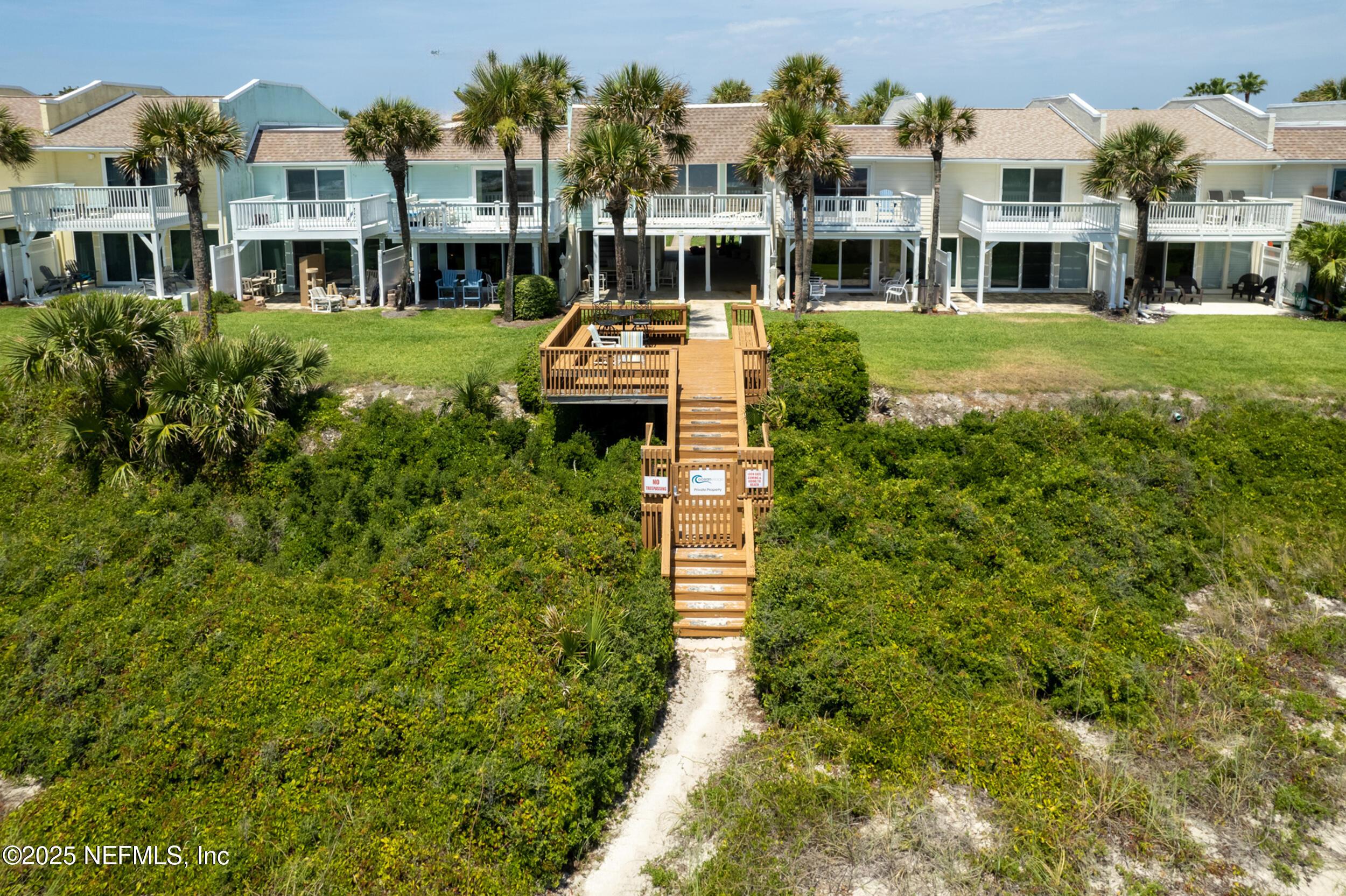 Image 3: Private Beach Access