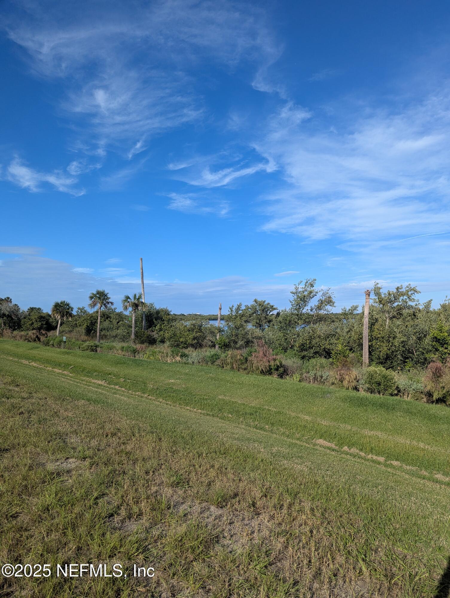 Image 2: Back of #49 64 Coronado Rd.