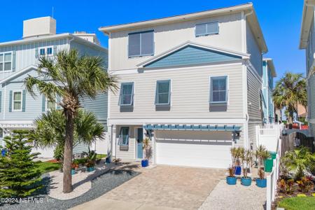 1803 1ST Street S