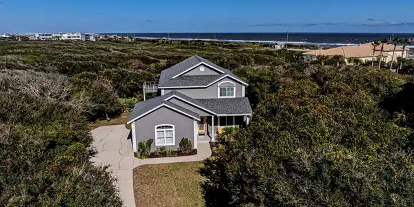 160 BEACHSIDE Drive