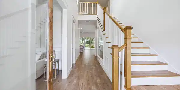 Image 2: Gorgeous Hardwood Staircase