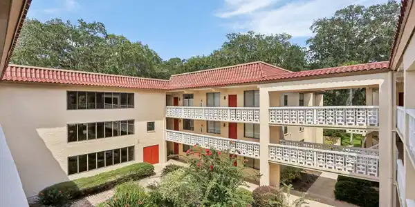 1810 SEVILLA Boulevard W