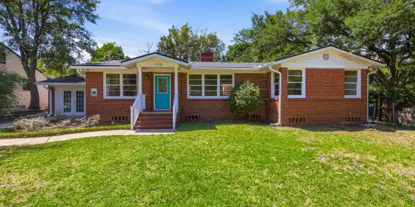 1118 MONTICELLO Road