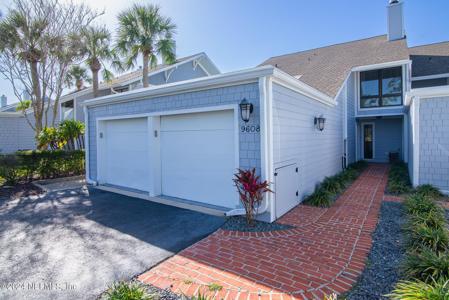 9608 DEER RUN Drive