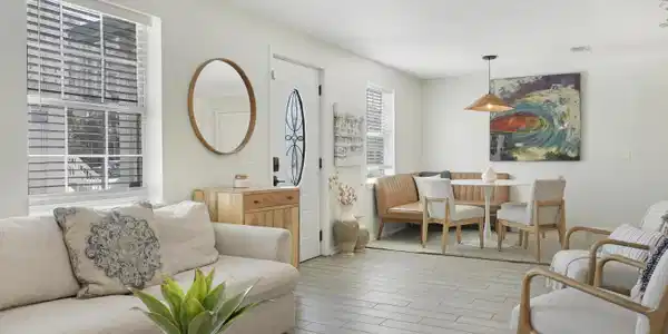 Image 4: Living Room and Entry