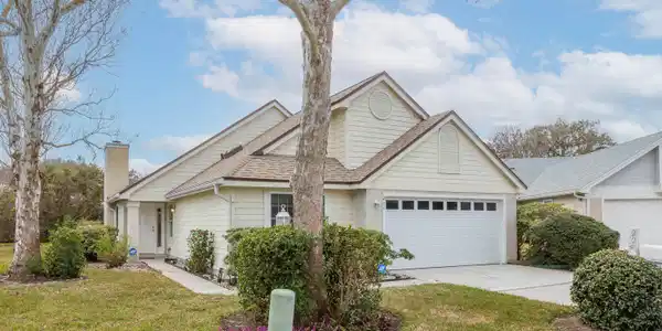 224 CHANTAL Court
