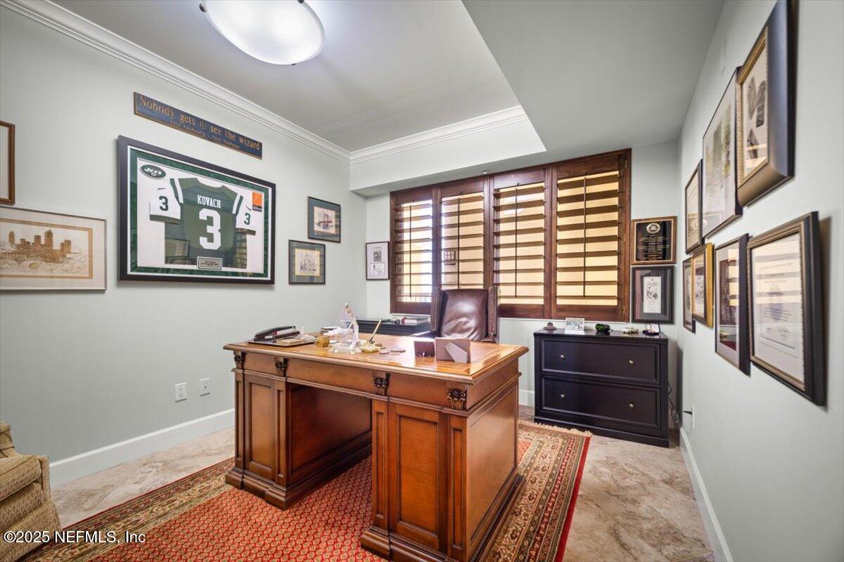 Image 3: 1031_1st_St_S_Unit_1202