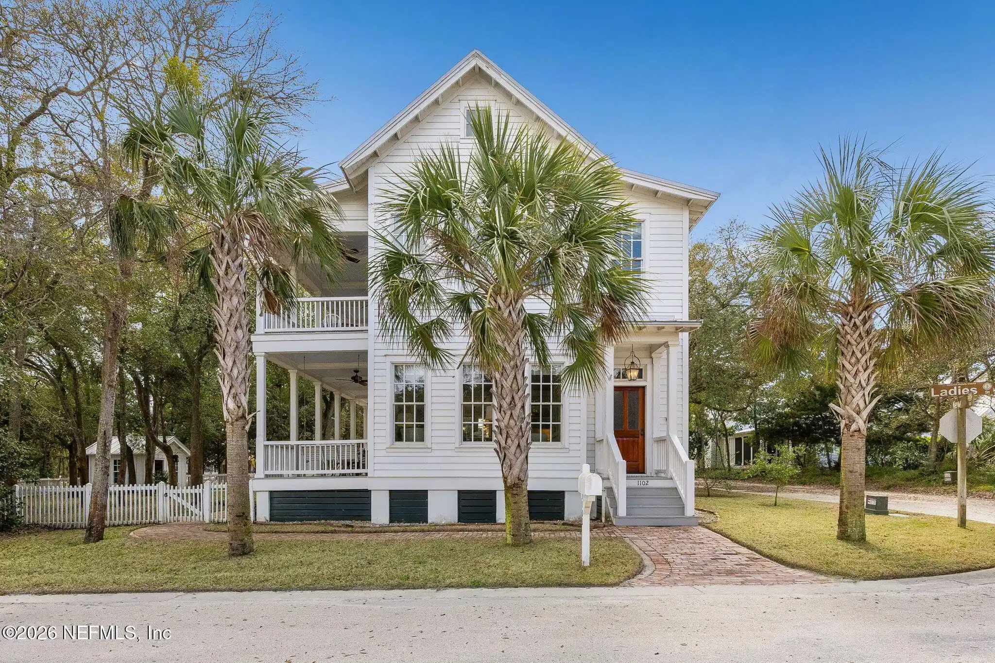 Image 1: 4-web-or-mls-1102 Ladies St Street-1