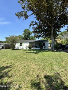 1204 7TH Street N