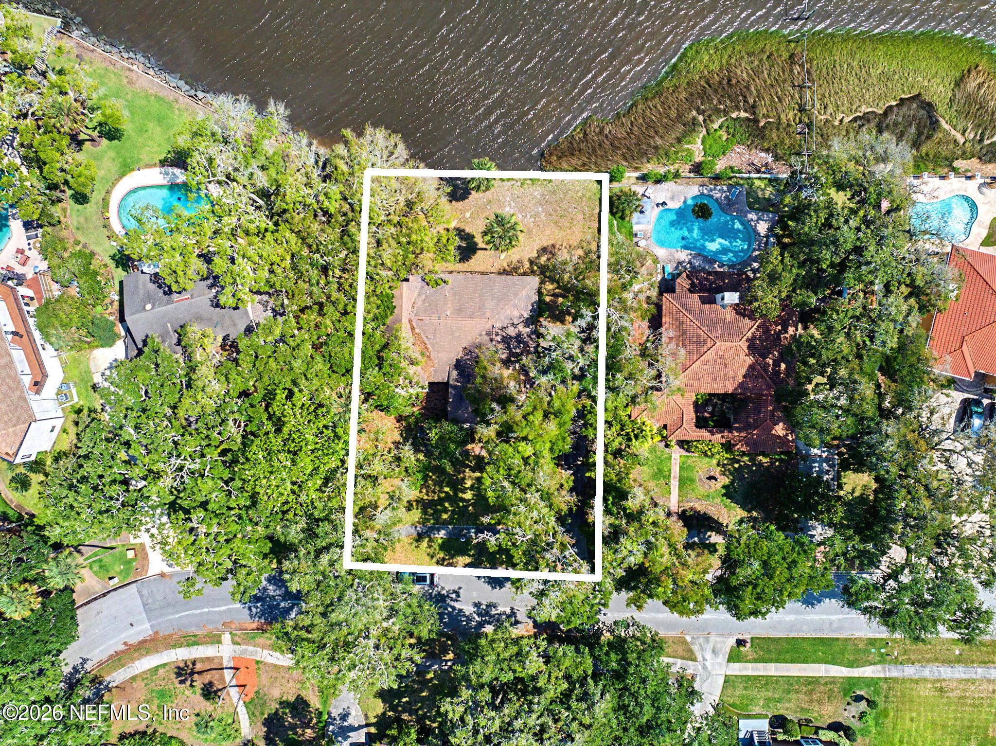 Image 2: 5457 River Trail N 051426 049