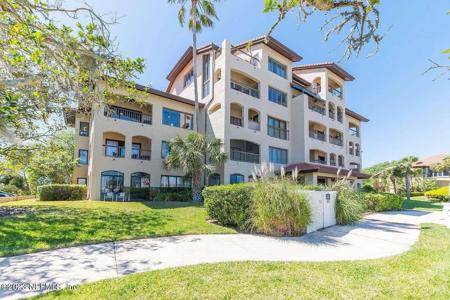 3103 HARBOR DR