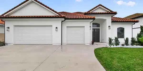 125 SPOONBILL POINT Court