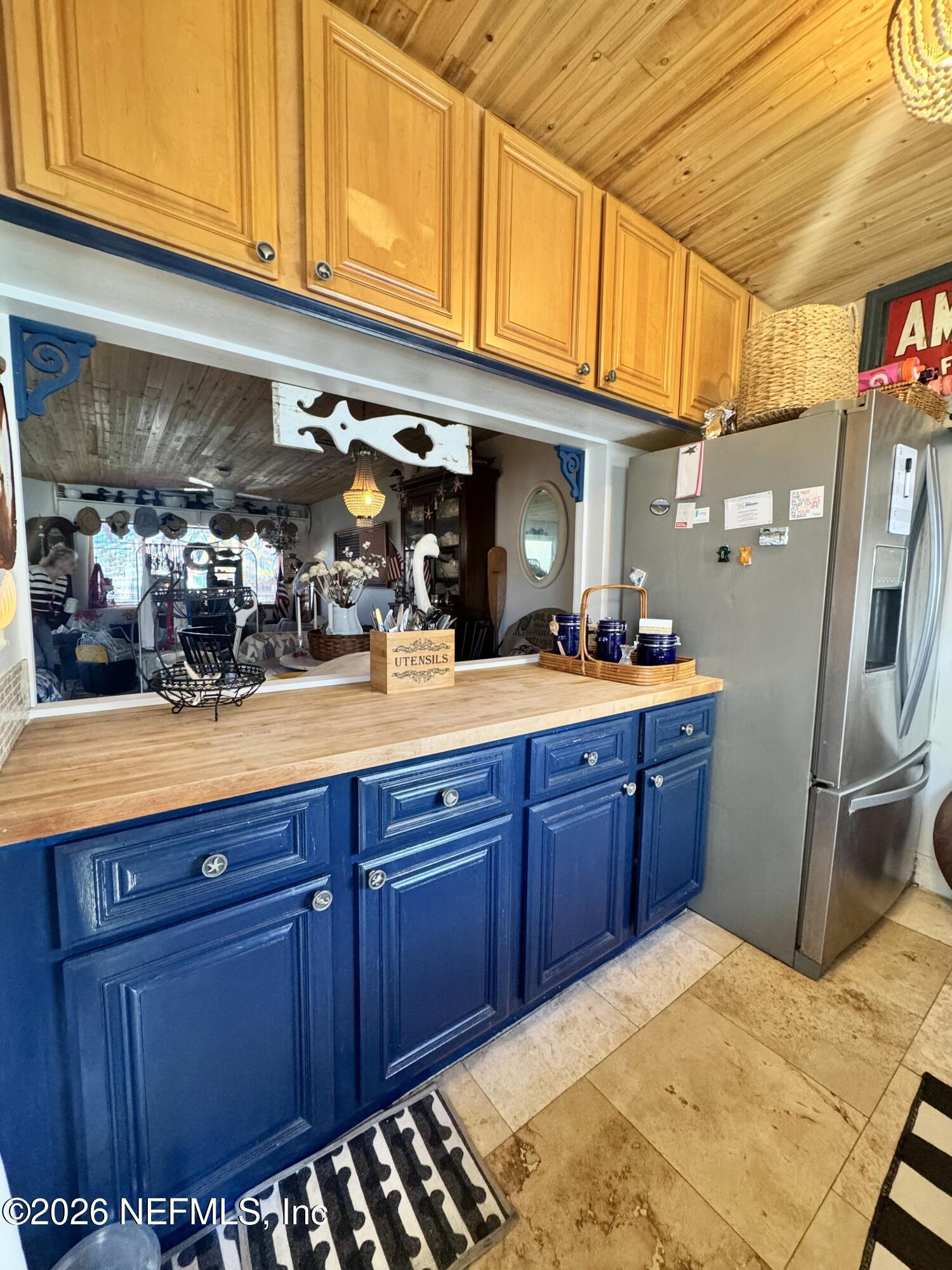 Image 3: kitchen 13th 1
