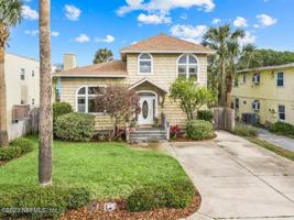 222 CEDAR ST