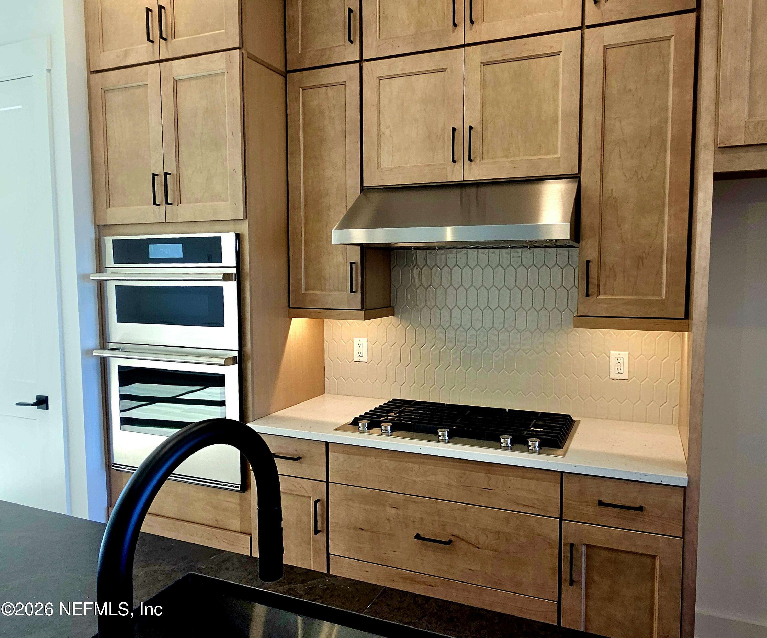 Image 3: RiversEdge 32
