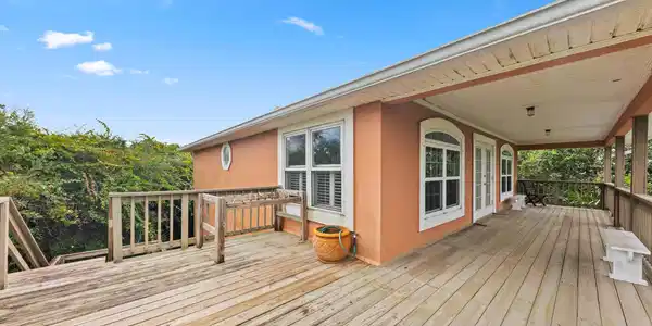 Image 4: 4_3 - exterior