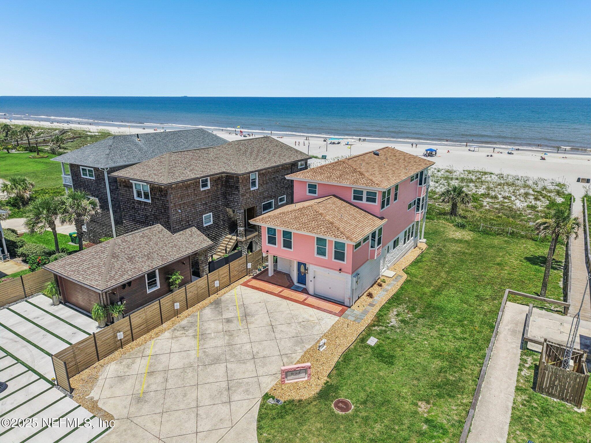 Image 1: 74-web-or-mls-19th Ave N-2006-074