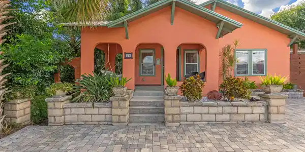 19 PALMETTO Avenue