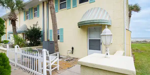 2233 SEMINOLE Road