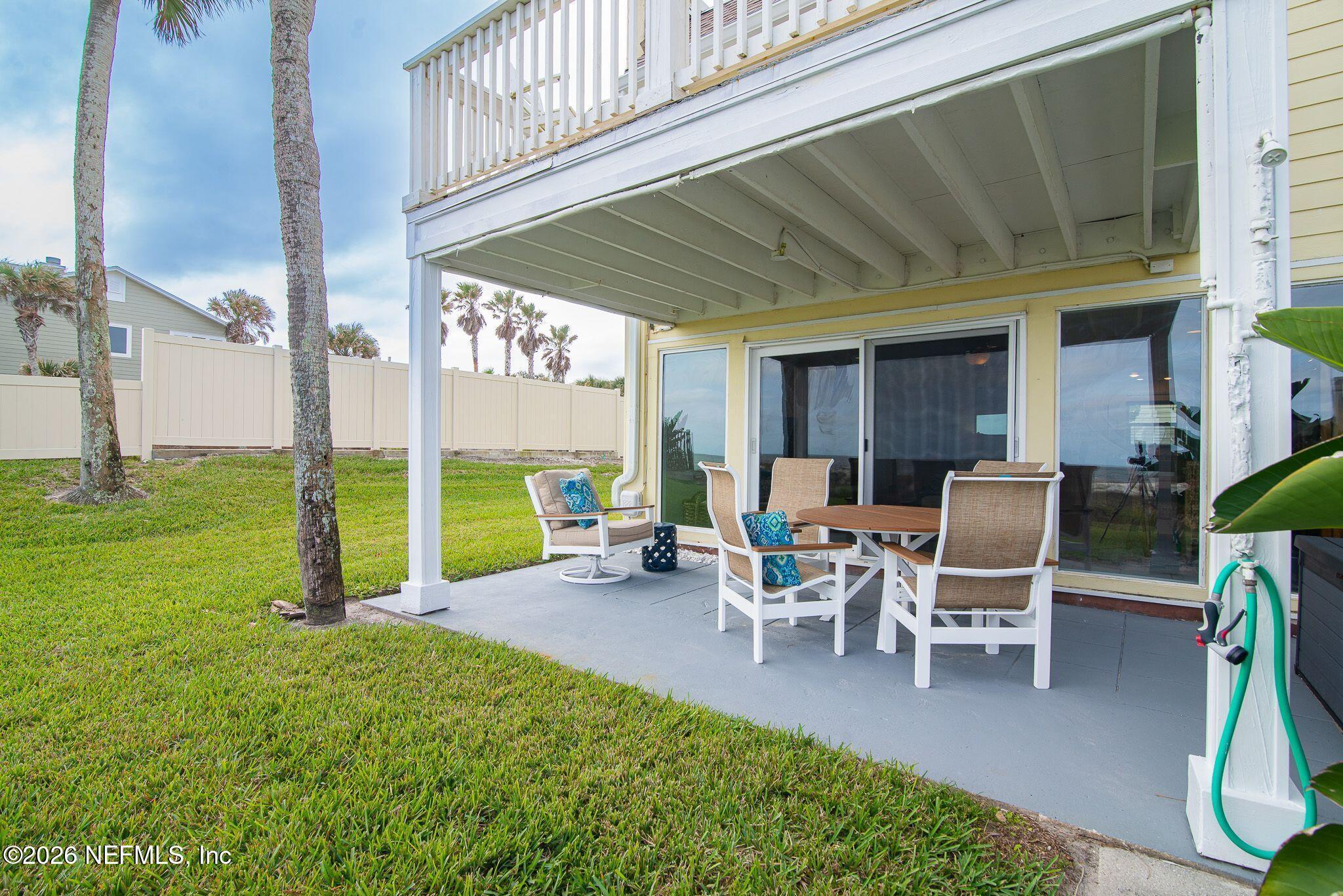Image 3: Fantstic oceanfront COVERED patio