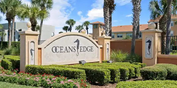 108 LAGUNA VILLAS Boulevard