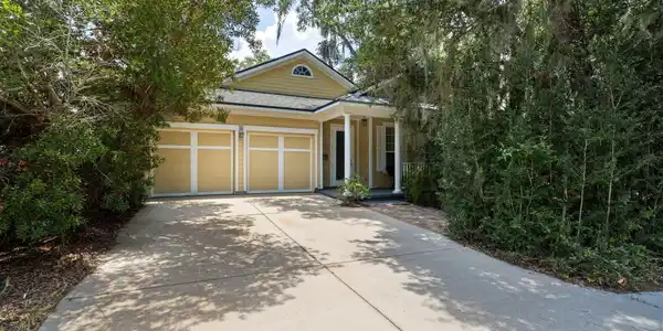 1012 SALTWATER Circle