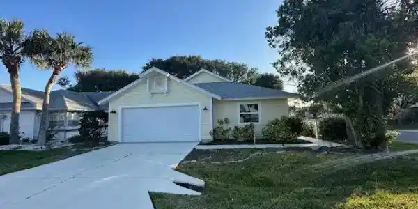 26 BRISTOL Lane